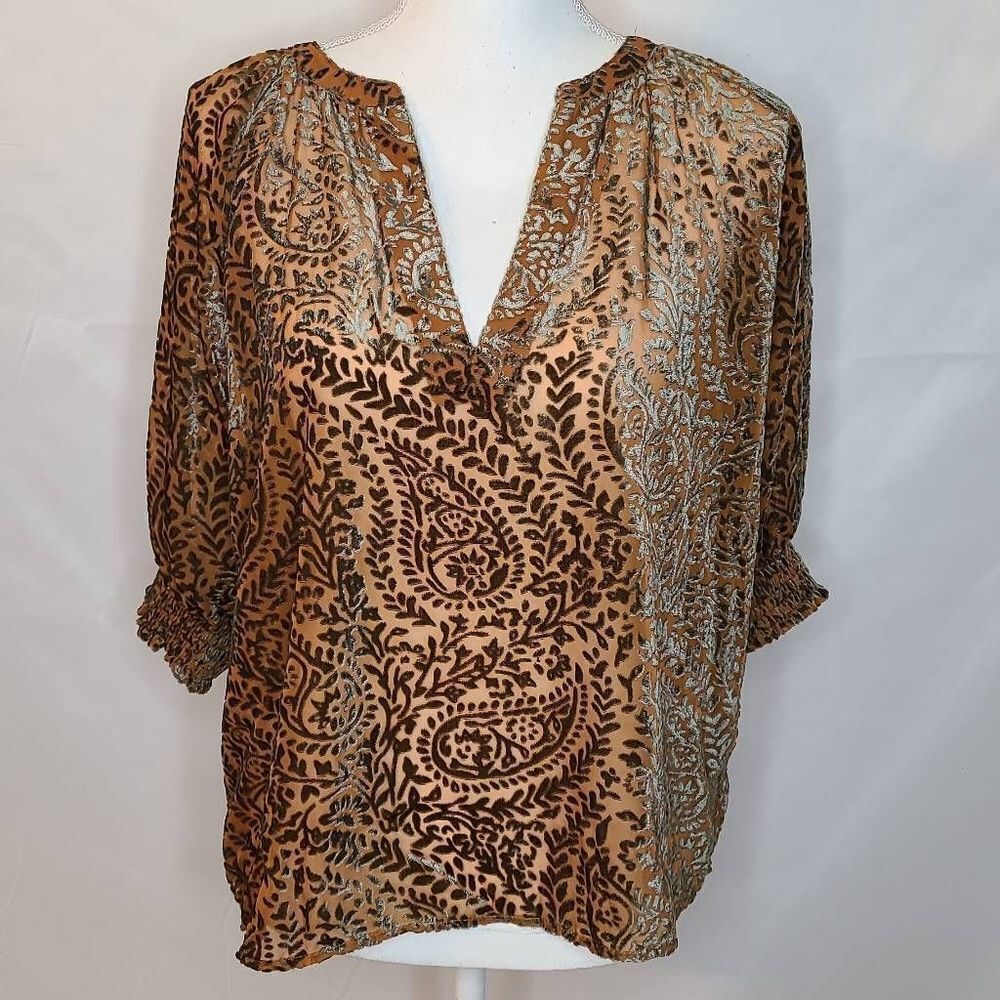 BB Dakota NWT Better to Burn out Paisley Flocked Velvet Puff Mid Sleeve sz M Ora